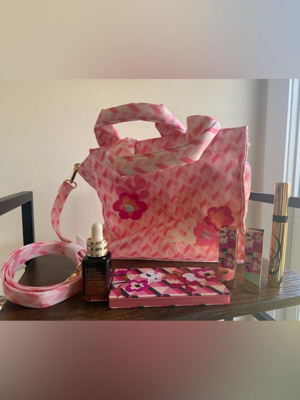 Estee Lauder Limited Edition Set